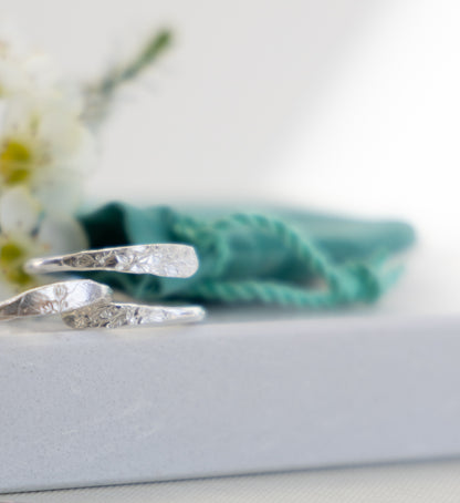 Dainty wildflower ring