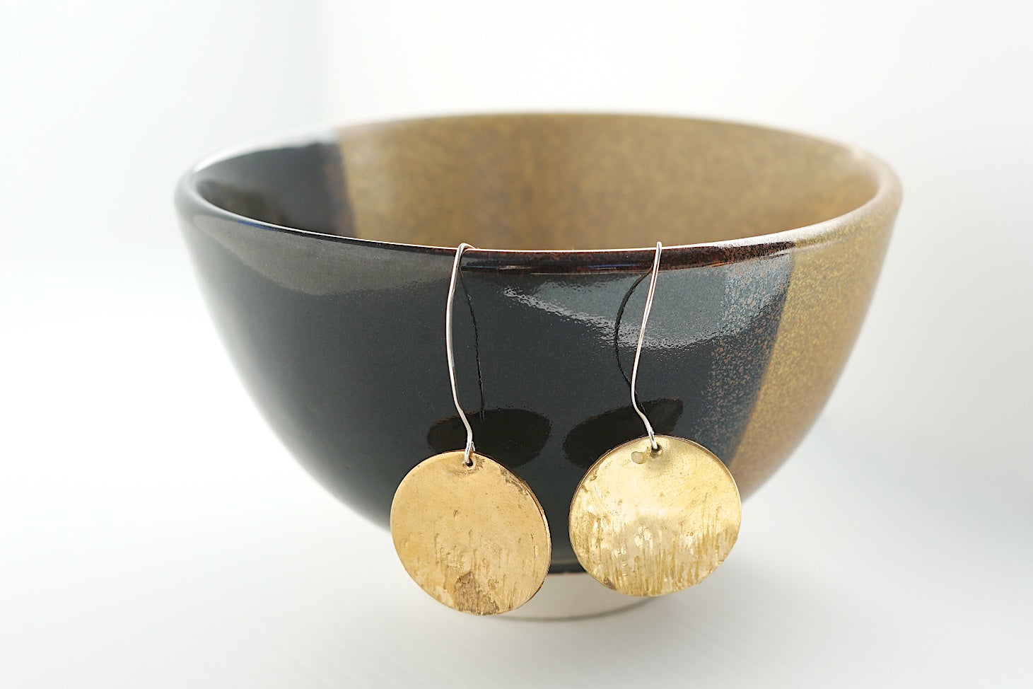 Brass Hammered Disc Earrings - Sarah Munnings Jewellery